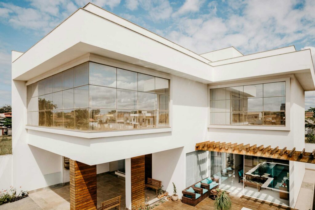 Custom Home Building In LA's Most Exclusive Neighborhoods