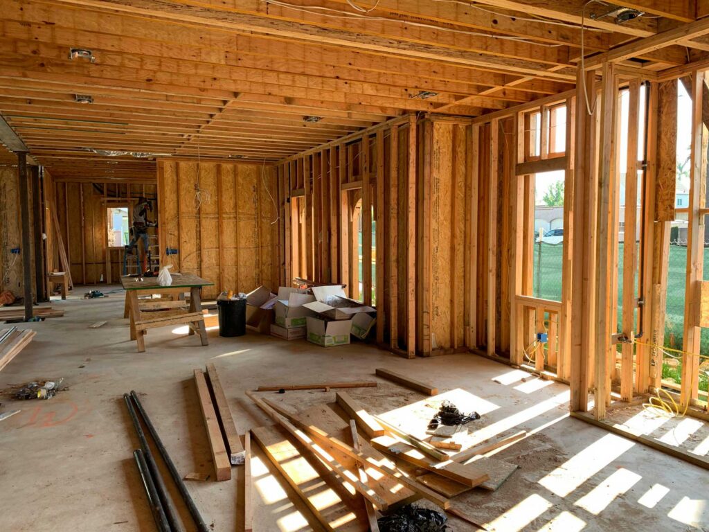 Project Timeline Management: What to Expect from Your LA General Contractor